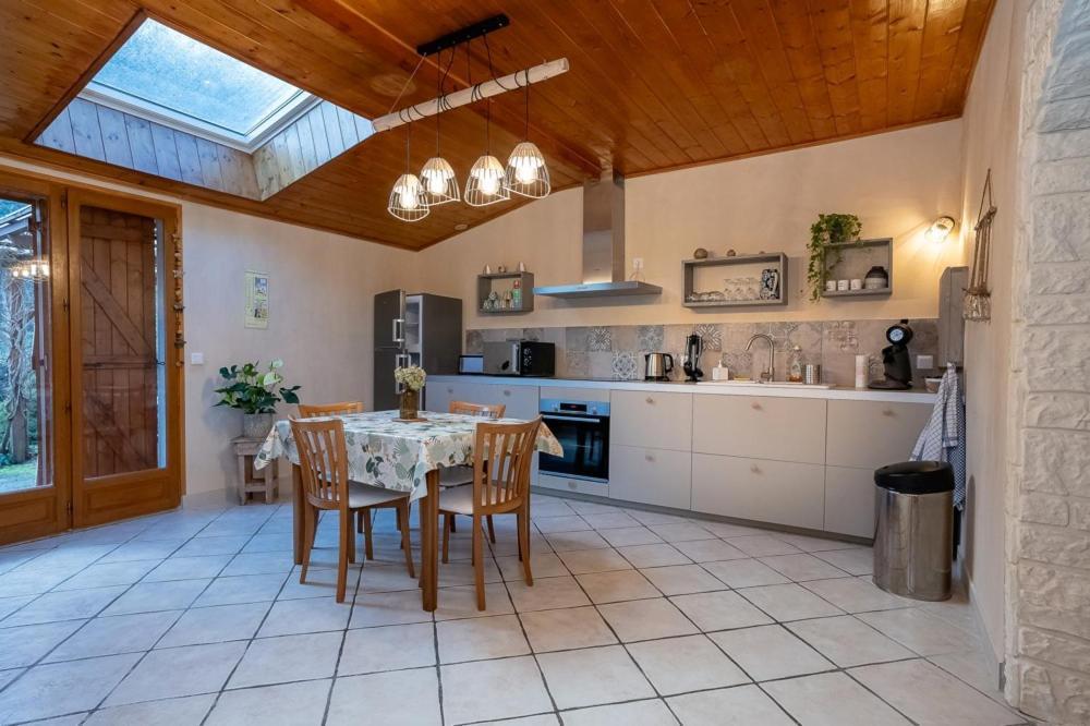 La Maison Des Jolicoeurs Saint-Christophe-sur-Guiers Extérieur photo